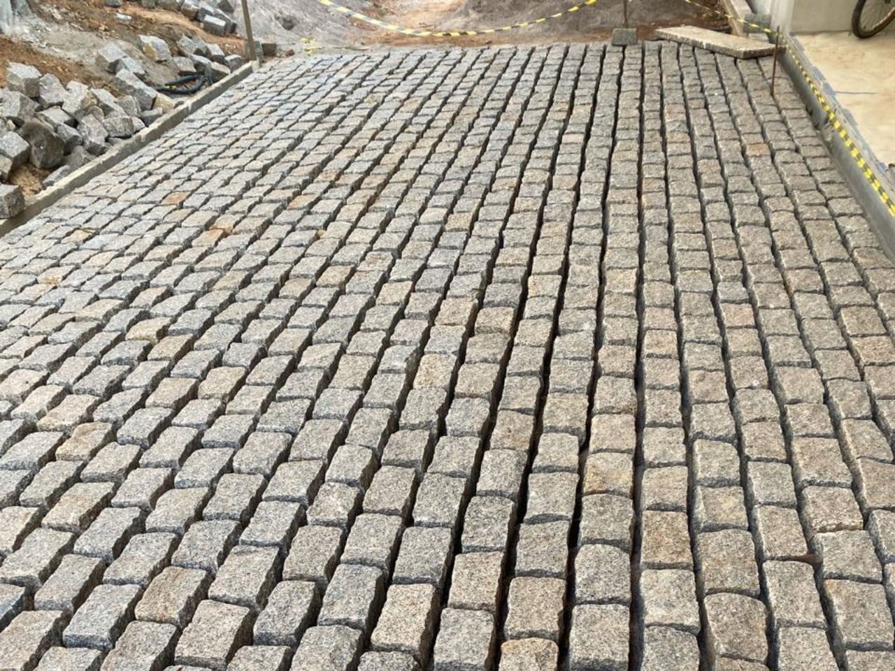 calçamento pedra paralelepipedo didi-pedras  